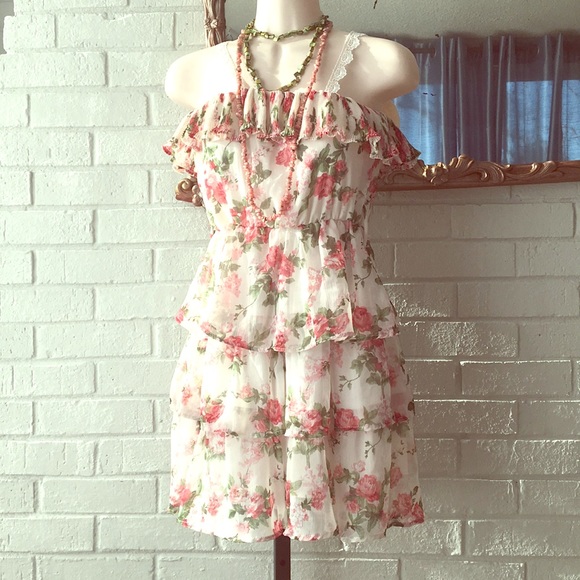 Rue21 Dresses & Skirts - Rue 21 Ivory teared pink rose strapless dress S